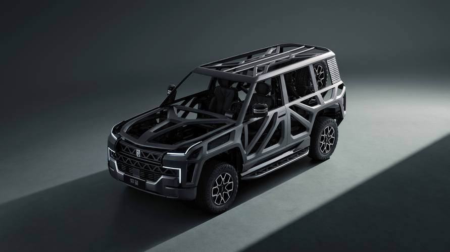 成都106仰望U8硬派越野的科技魅力，国能汽车对传统燃油车市场的冲击